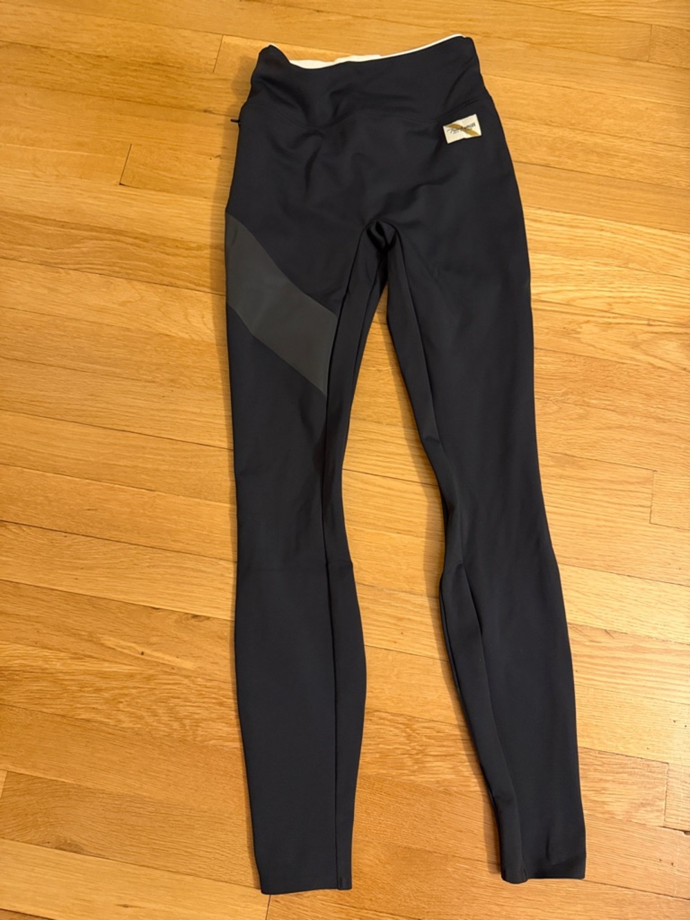 Tracksmith Women's XS Running NDO Tights — Gray and Black